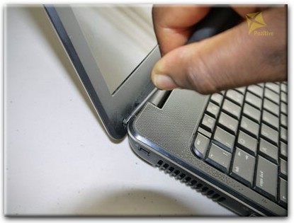 Замена экрана ноутбука Compaq в Селятино